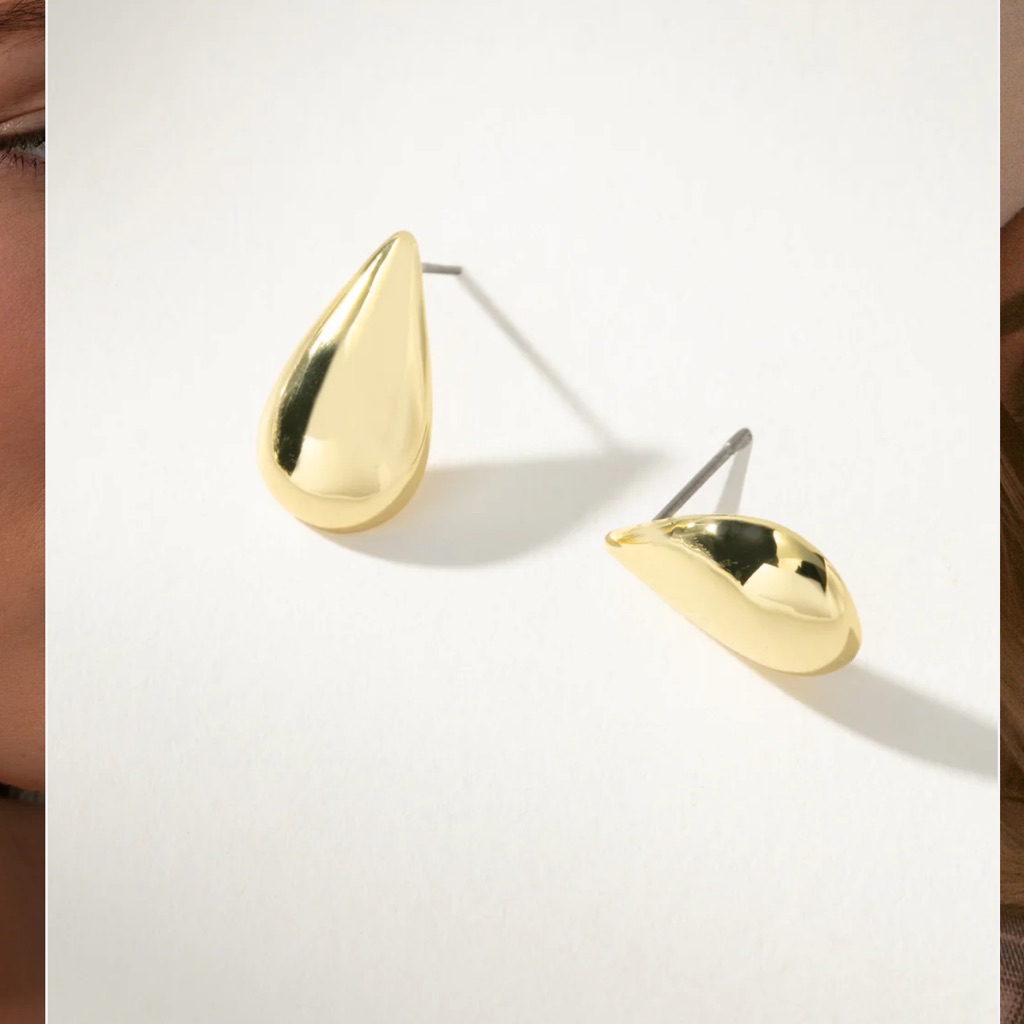 Nwt Uncommon James Tear Drop Studs 40$